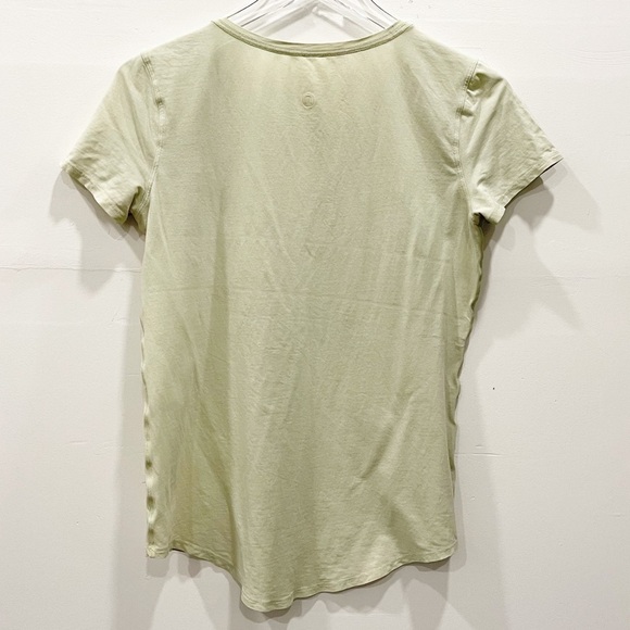 Lululemon Short Sleeve Round Neck Light Green Tee Top - Picture 2 of 7